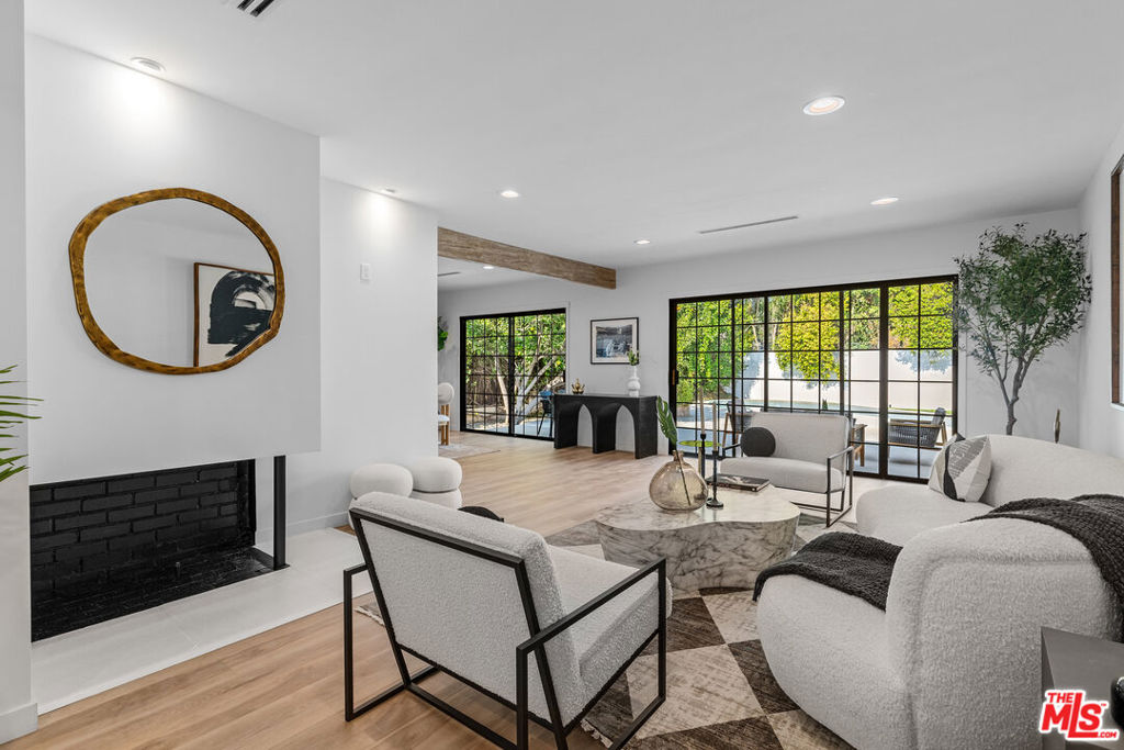 16517 Hartsook Street Property Photo 1