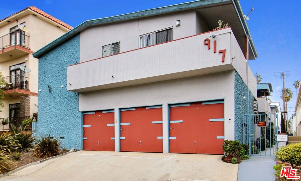 917 5th Street Property Photo 1