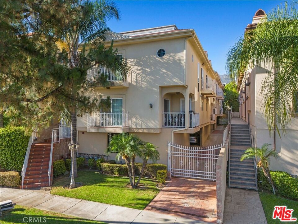 2315 Mira Vista Avenue 104 Property Photo