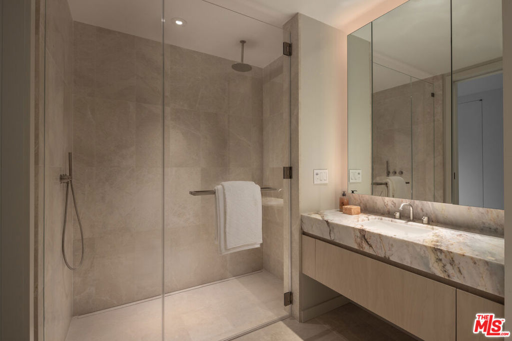 9200 Wilshire Blvd 406w Property Photo 7