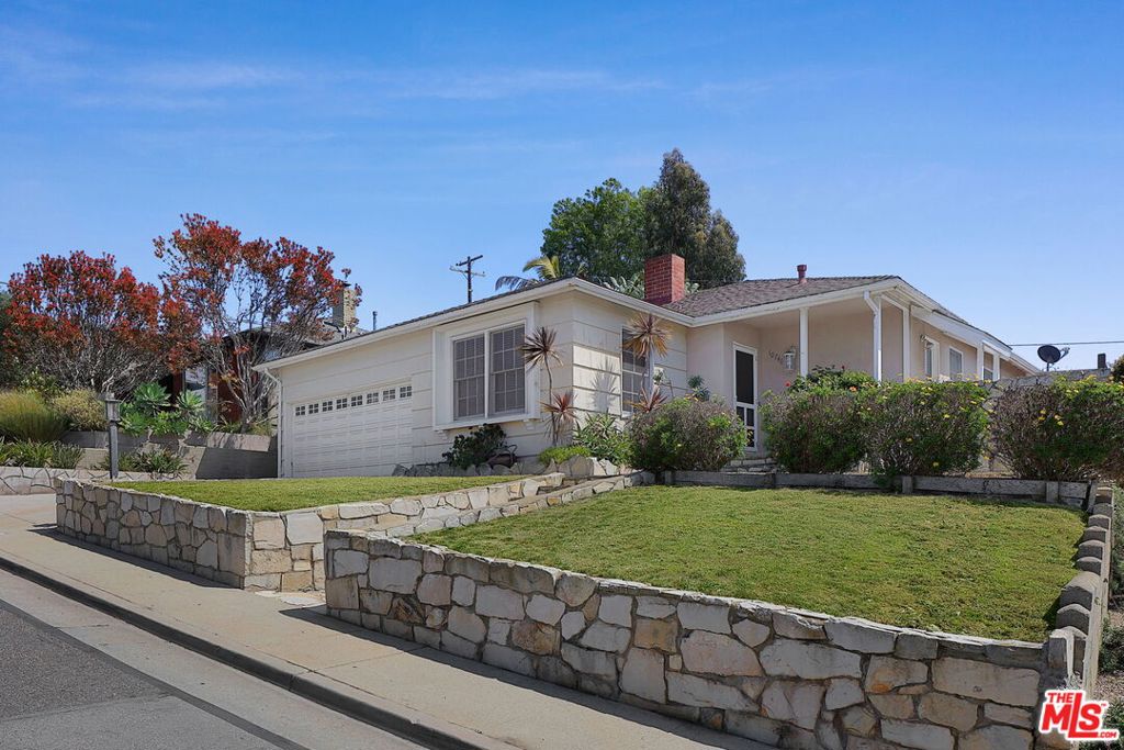 10746 Cranks Road Property Photo