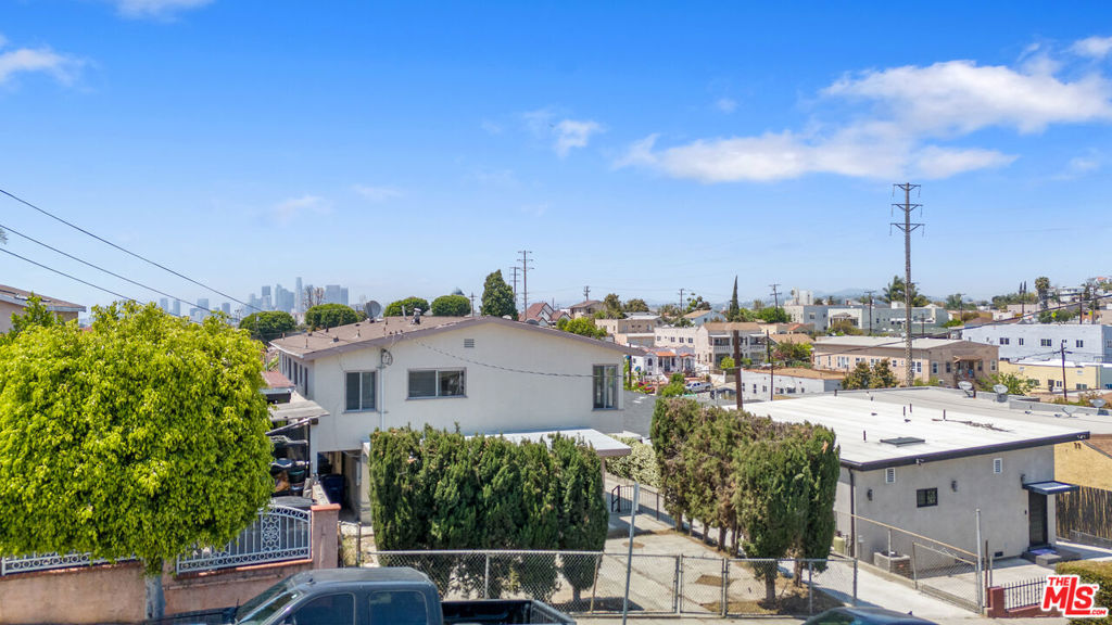 945 N Ditman Avenue Property Photo 3