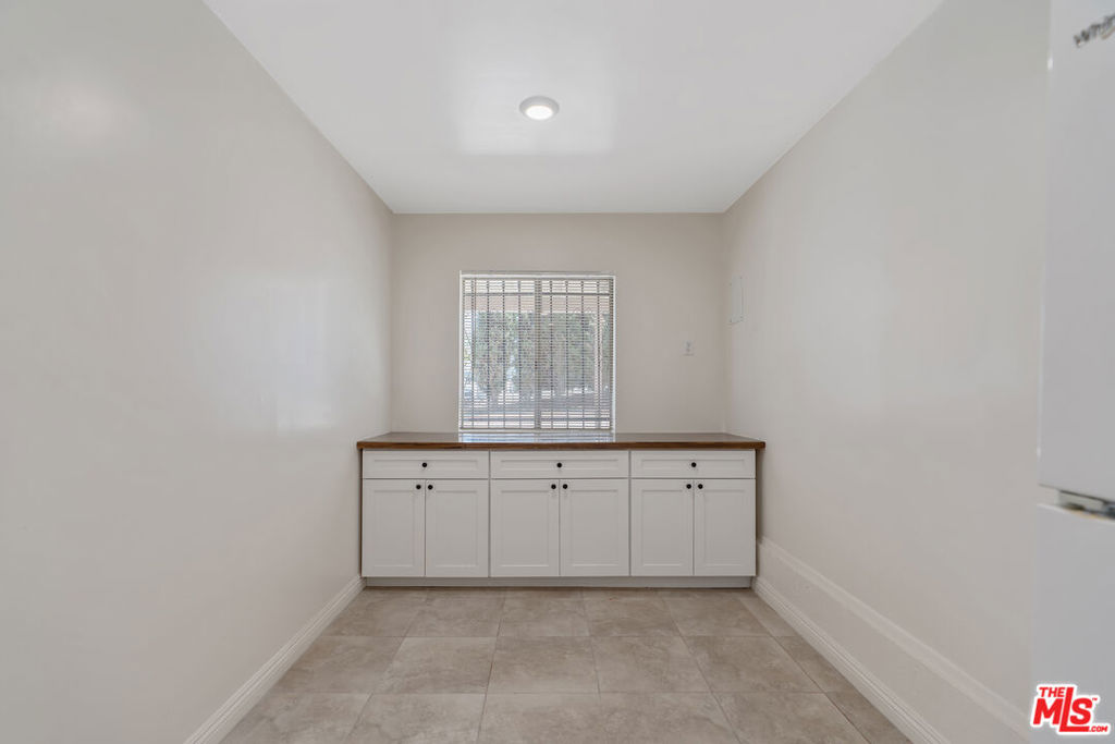 945 N Ditman Avenue Property Photo 16