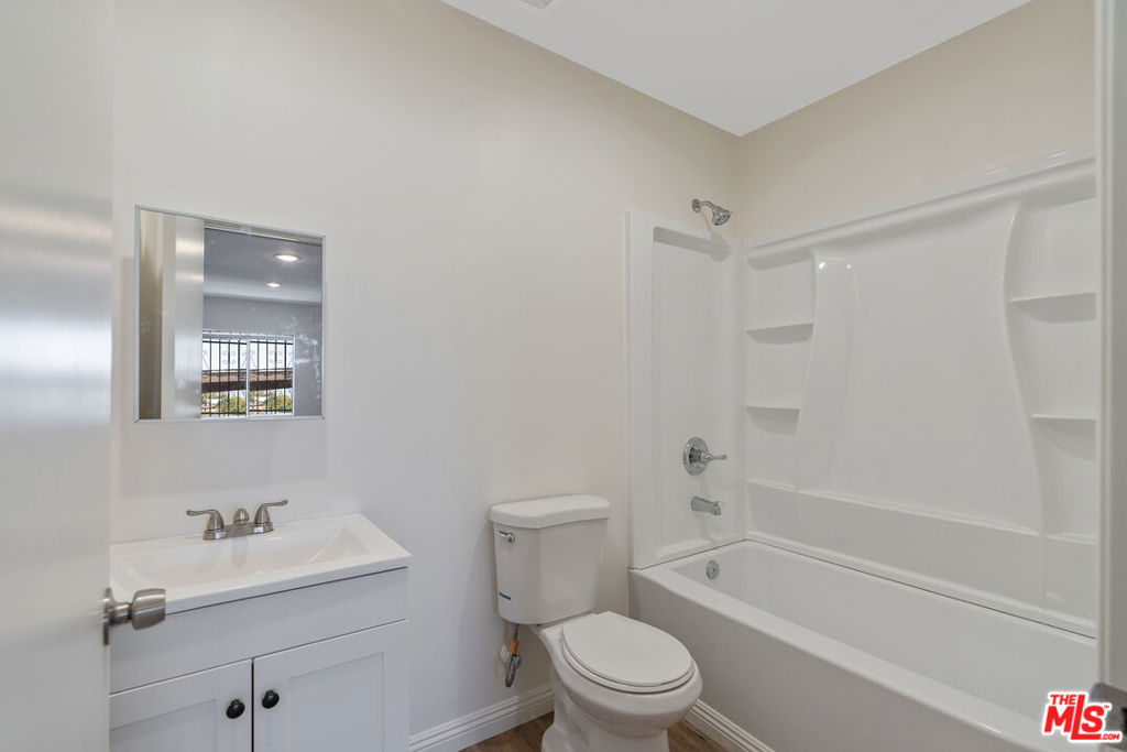 945 N Ditman Avenue Property Photo 24