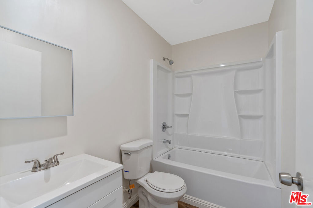 945 N Ditman Avenue Property Photo 45