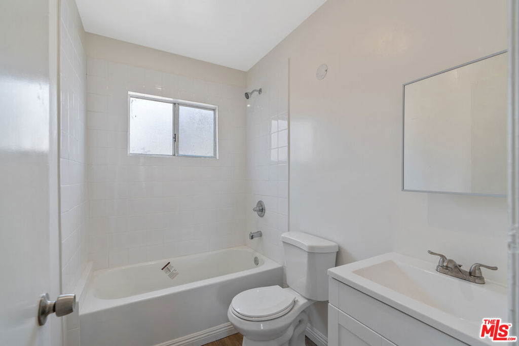 945 N Ditman Avenue Property Photo 46