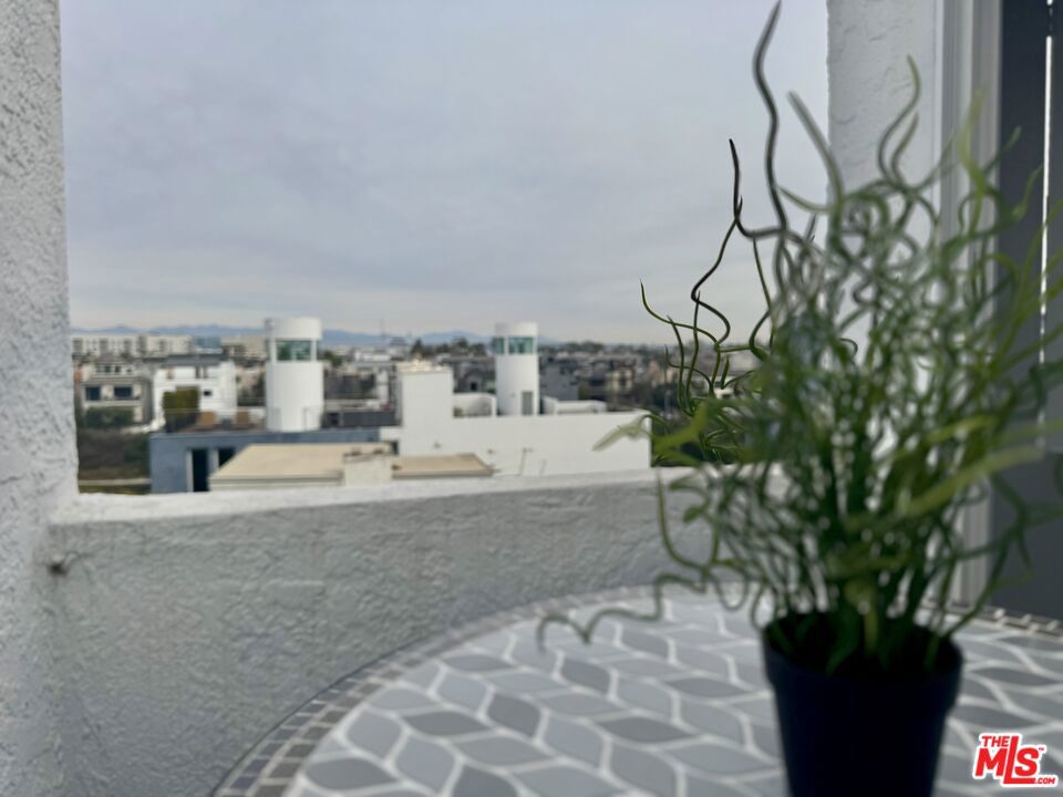 14 Mast Street Property Photo 11