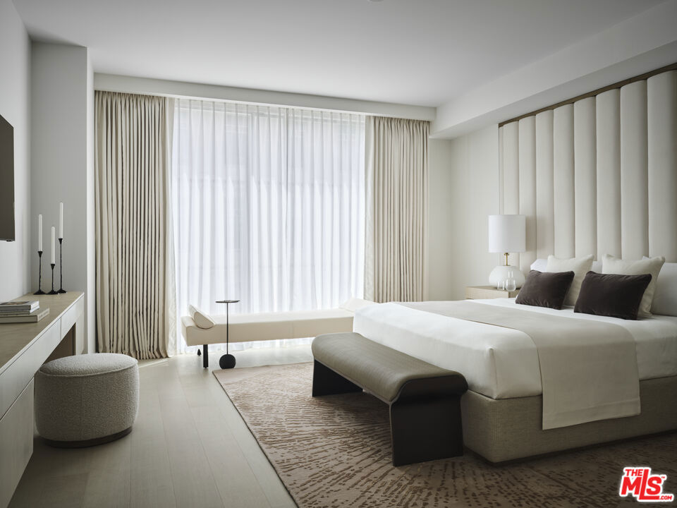 9200 Wilshire Blvd 202e Property Photo 4