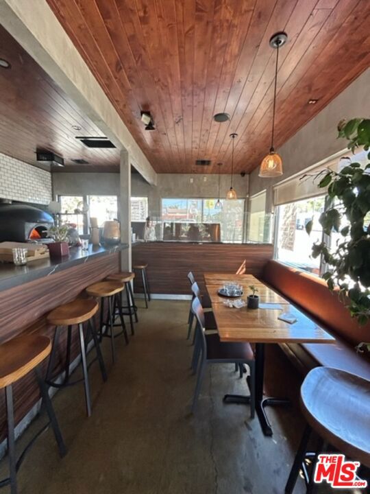 2861 W Sunset Boulevard Property Photo 8