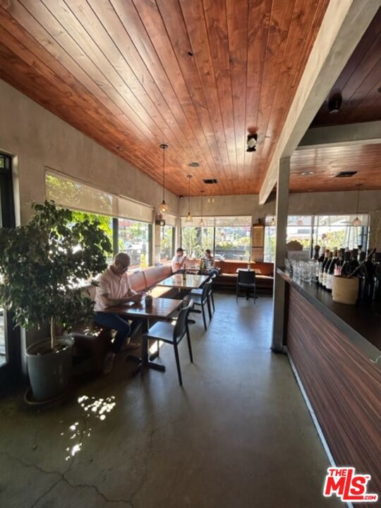 2861 W Sunset Boulevard Property Photo 12