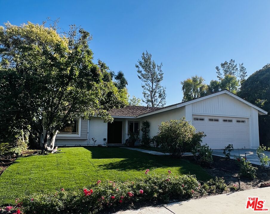 30872 Janlor Drive Property Photo 1