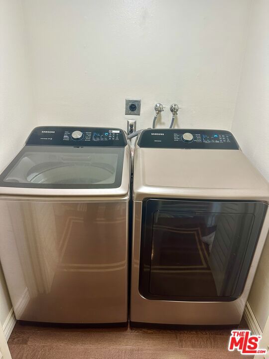 11953 Goshen Avenue 5 Property Photo 15