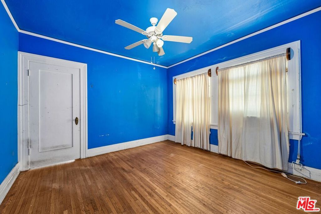 206 N Oxford Avenue Property Photo 32