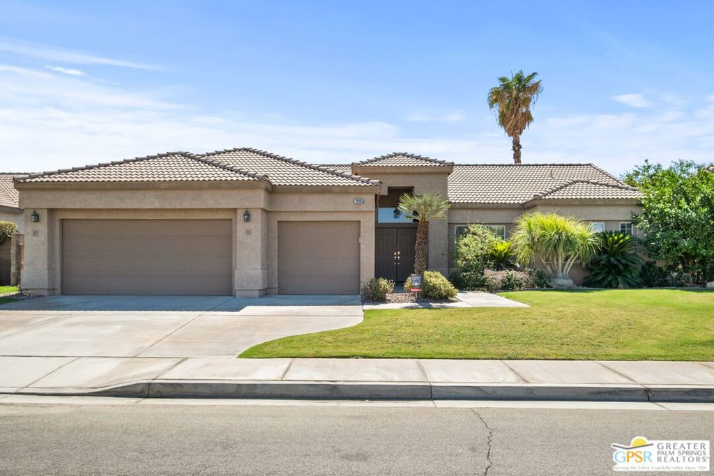 79185 Canterra Circle Property Image