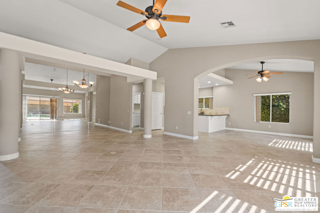 79185 Canterra Circle Property Photo 9