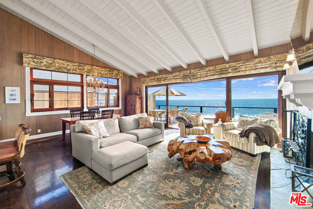 24542 Malibu Road Property Photo 1
