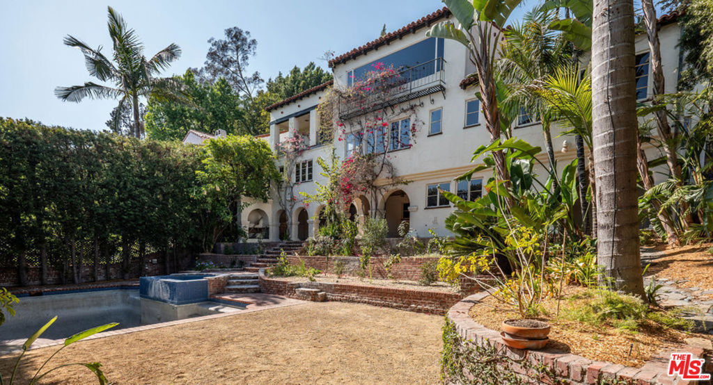 7464 Hillside Avenue Property Photo 18