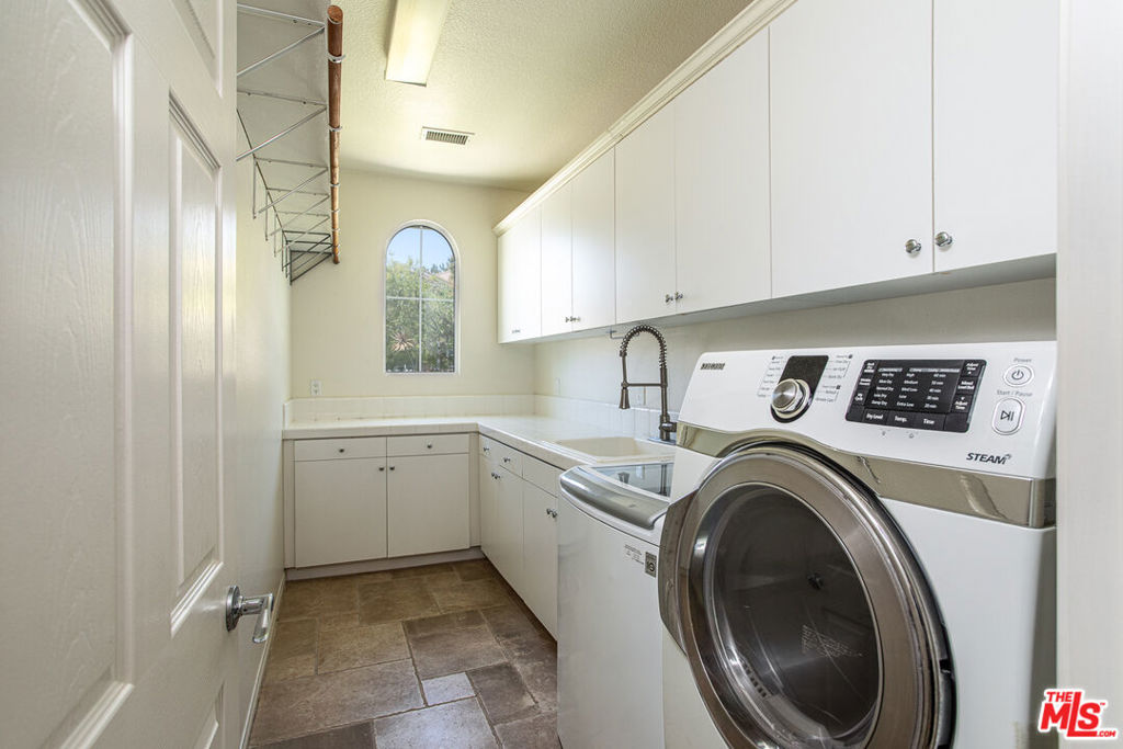18568 Arbor Gate Lane Property Photo 30