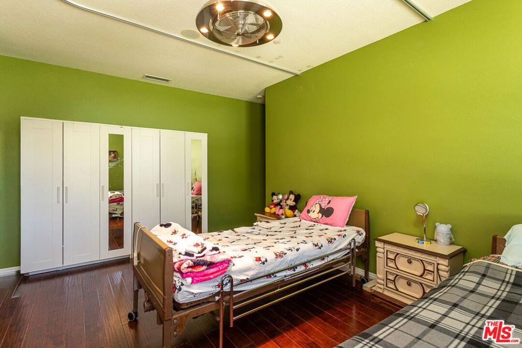 18568 Arbor Gate Lane Property Photo 32