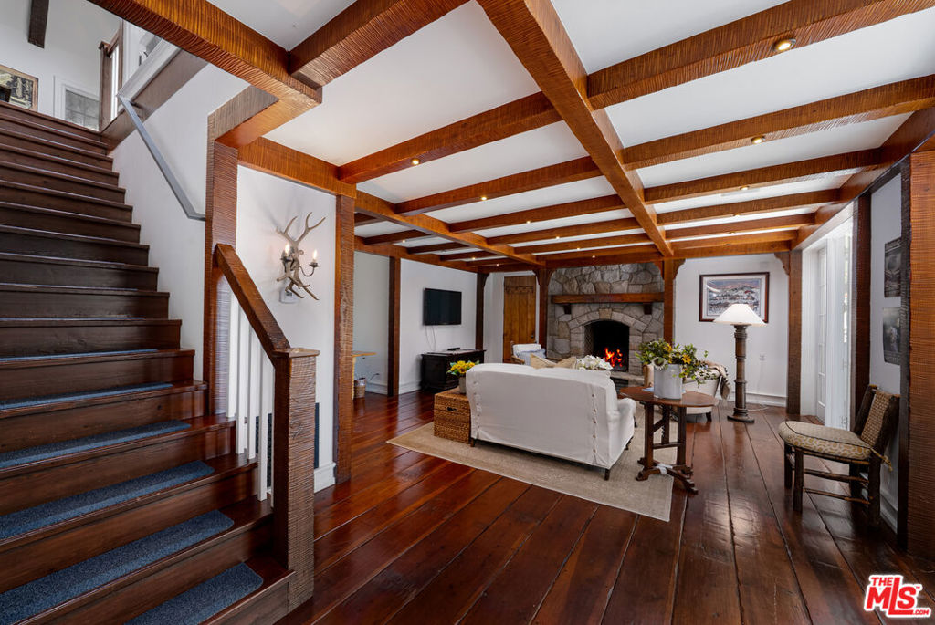27825 North Shore Road Property Photo 18