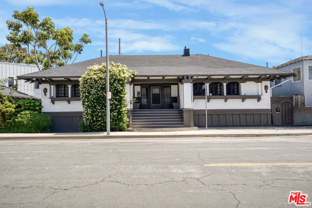 1300 Riviera Avenue Property Photo 1