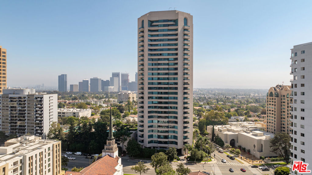 10490 Wilshire Boulevard 1402 Property Photo 1