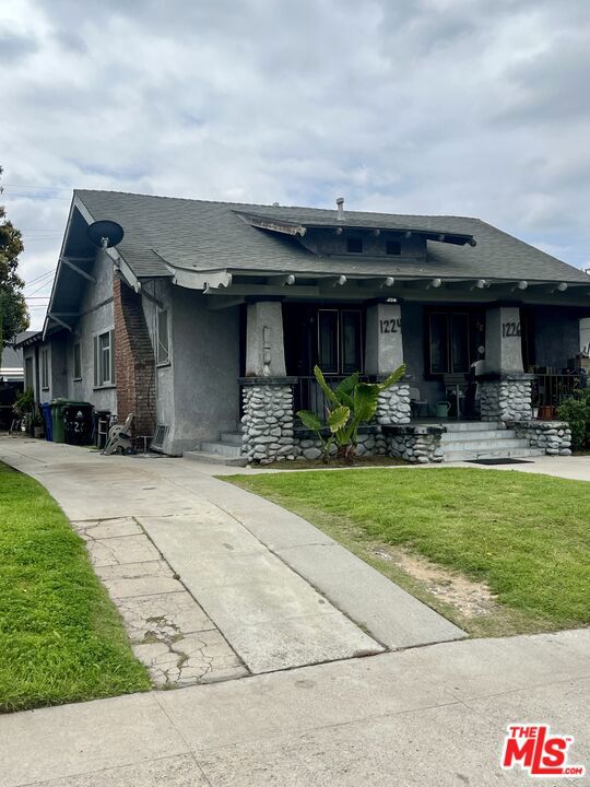 1224 W 41st Street Property Photo 1
