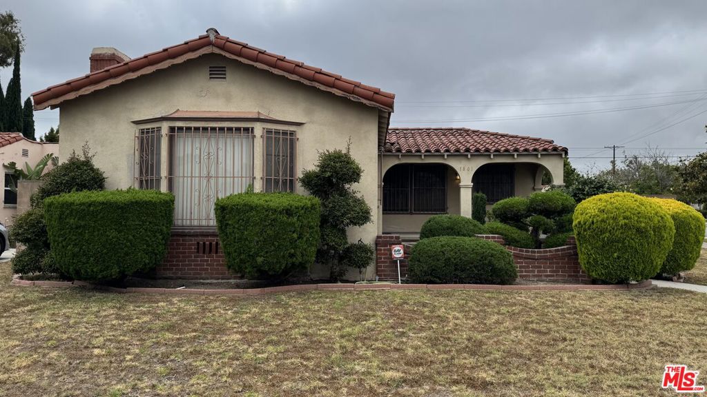 1801 S Shenandoah Street Property Photo 1
