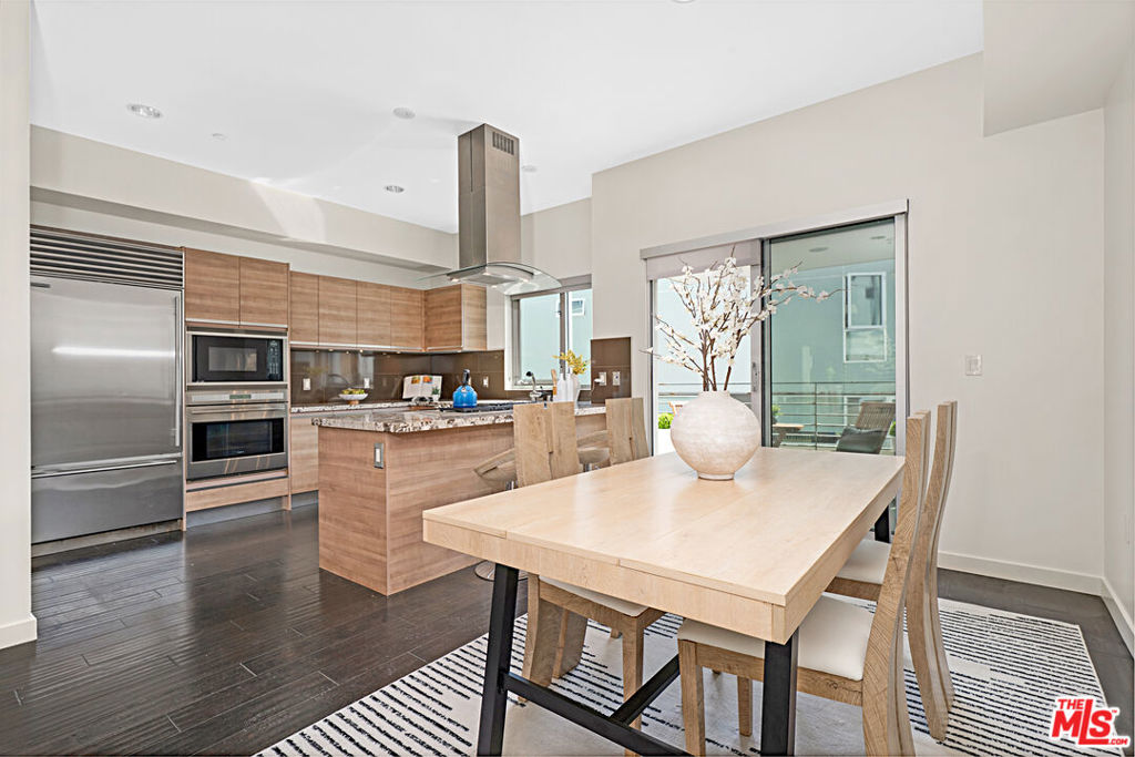 3119 Via Dolce 116 Property Photo 1