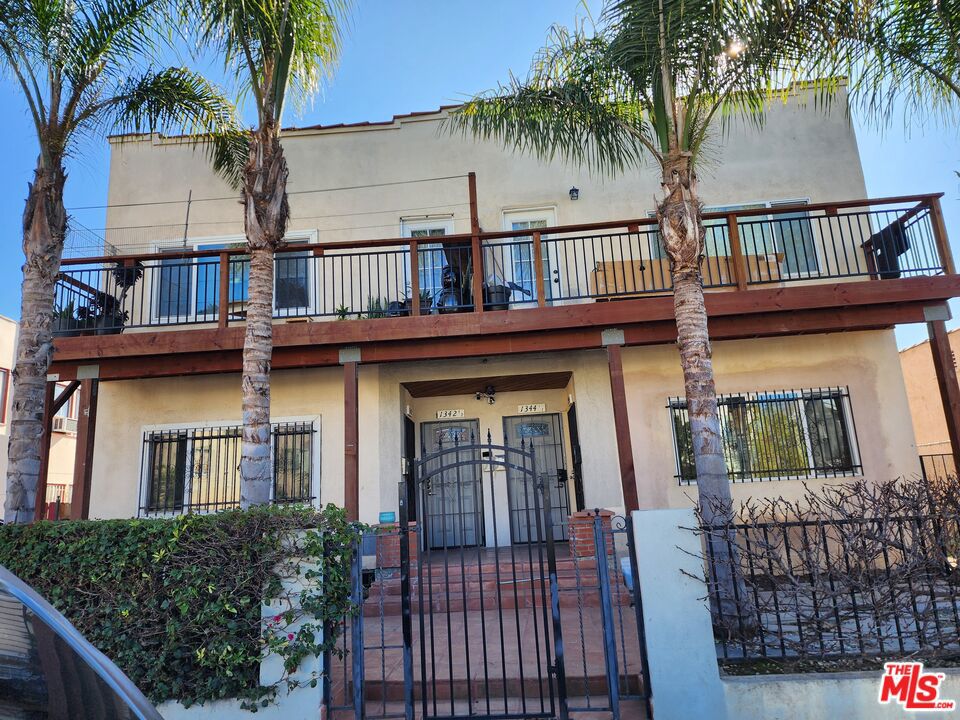 1342 S Bronson Avenue Property Photo 1