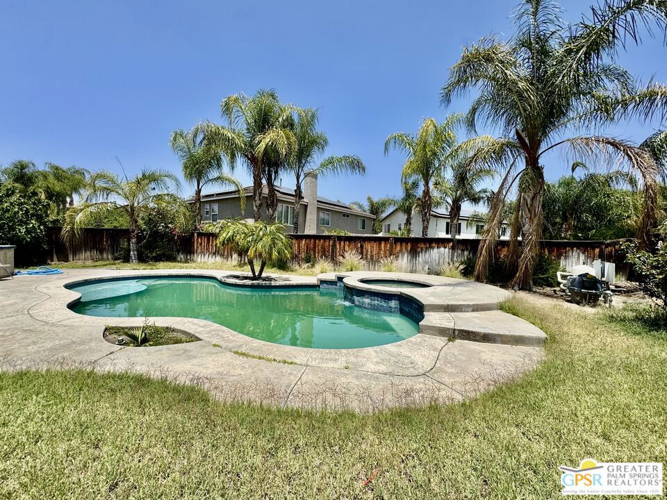 1867 Crane Avenue Property Photo 1