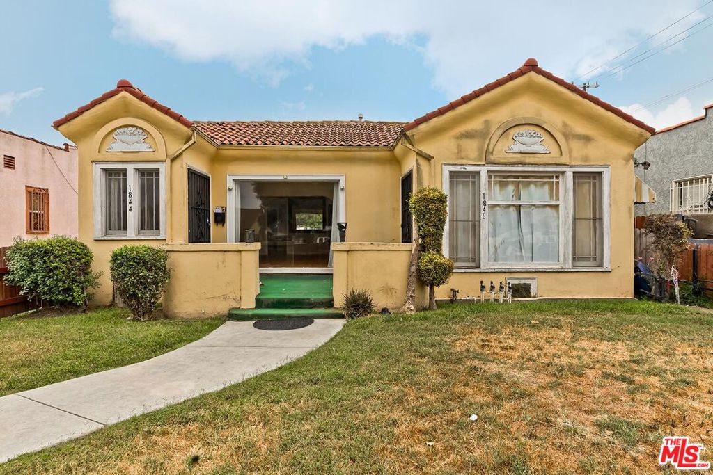 1844 Leighton Avenue Property Photo 1
