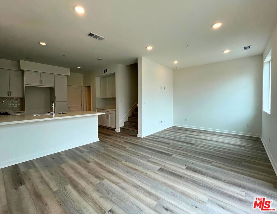 1870 W Merced Avenue Property Photo 1