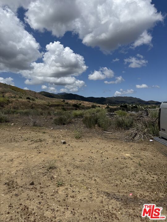 1000 E Thousand Oaks Boulevard Property Photo 1