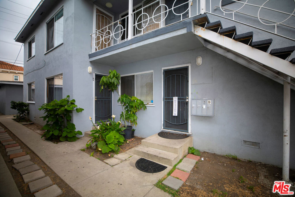 13001 W Washington Boulevard Property Photo 11