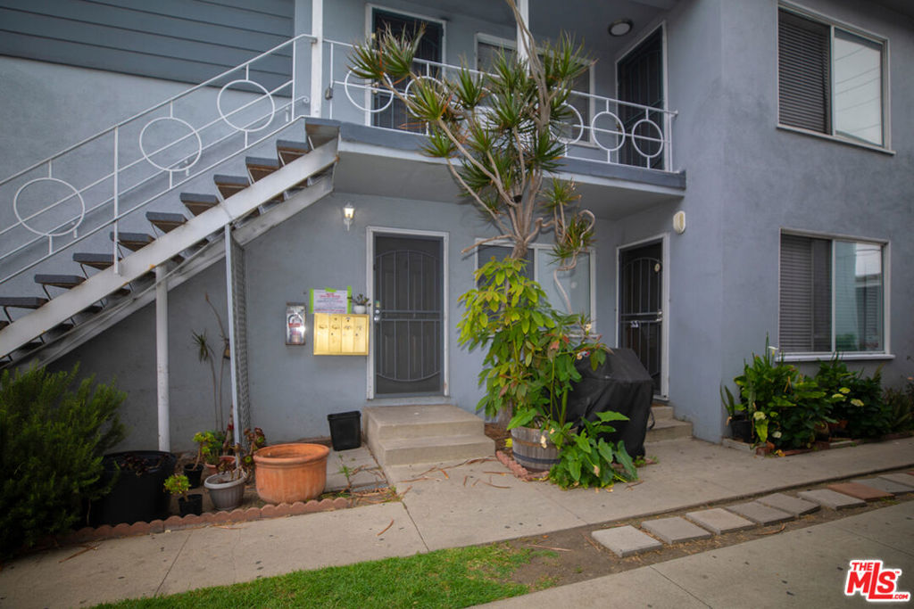 13001 W Washington Boulevard Property Photo 12