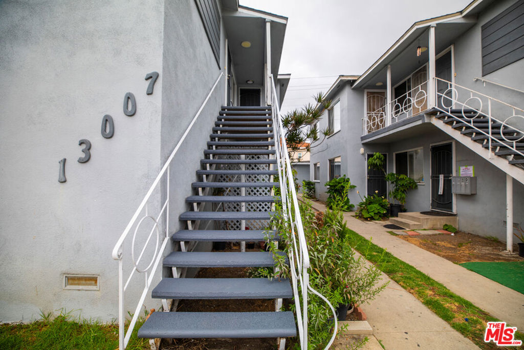 13001 W Washington Boulevard Property Photo 16