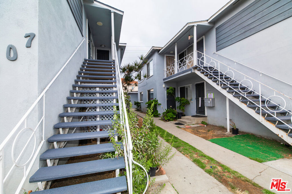 13001 W Washington Boulevard Property Photo 17