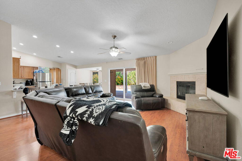 17594 Bangor Avenue Property Photo 7