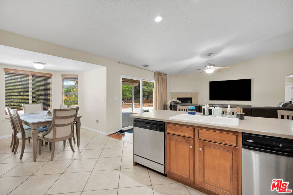 17594 Bangor Avenue Property Photo 15