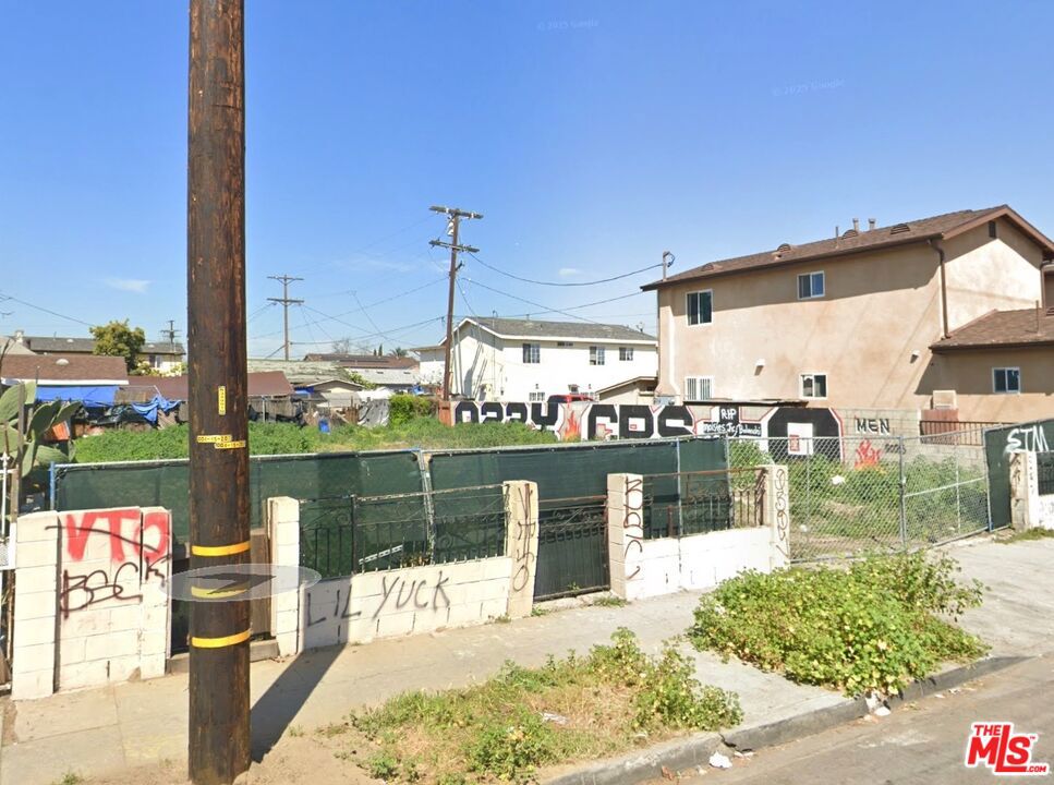 4867 Long Beach Avenue Property Photo 1