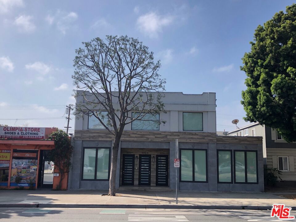 11312 Venice Boulevard Property Photo 1