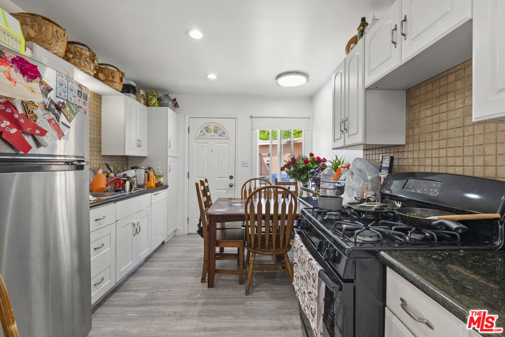 12900 Venice Boulevard Property Photo 8