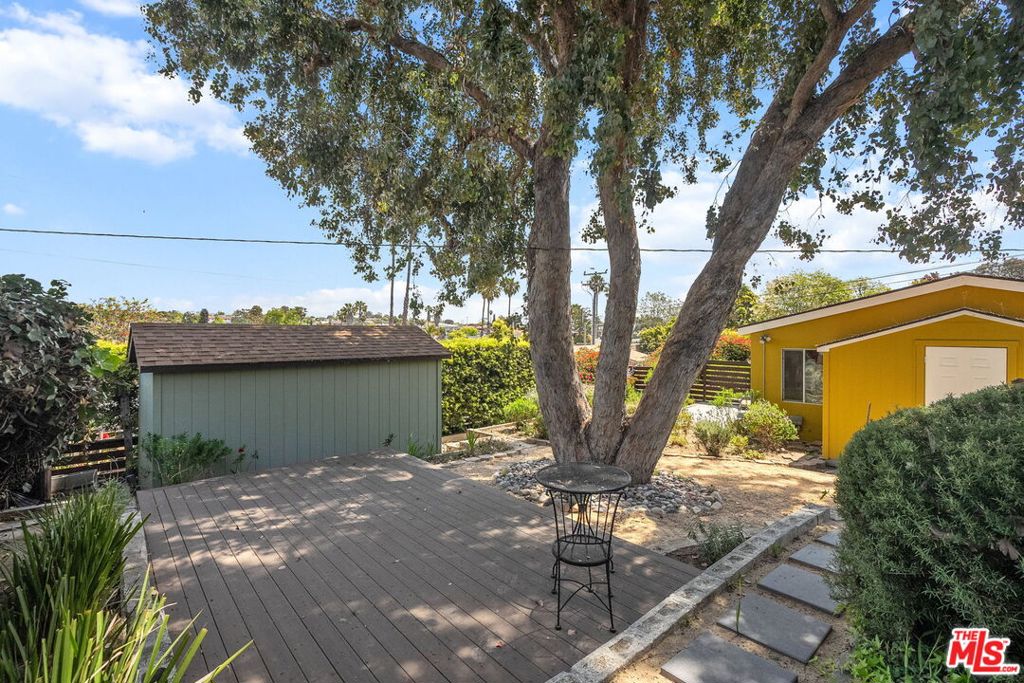 709 Ocean Park Boulevard Property Photo 15