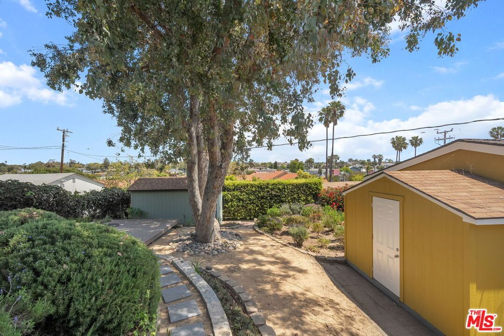 709 Ocean Park Boulevard Property Photo 18