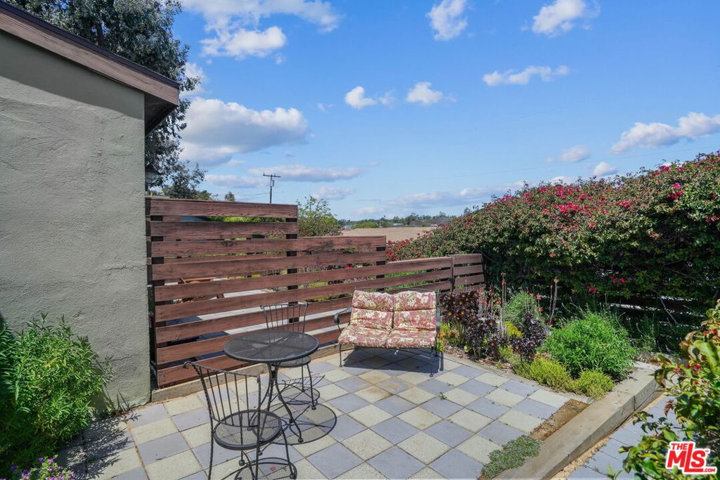 709 Ocean Park Boulevard Property Photo 22