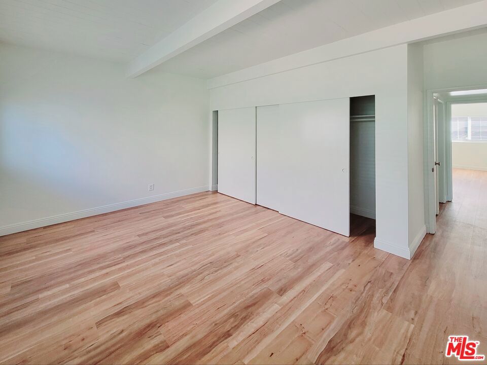 25353 Oak Street Property Photo 19