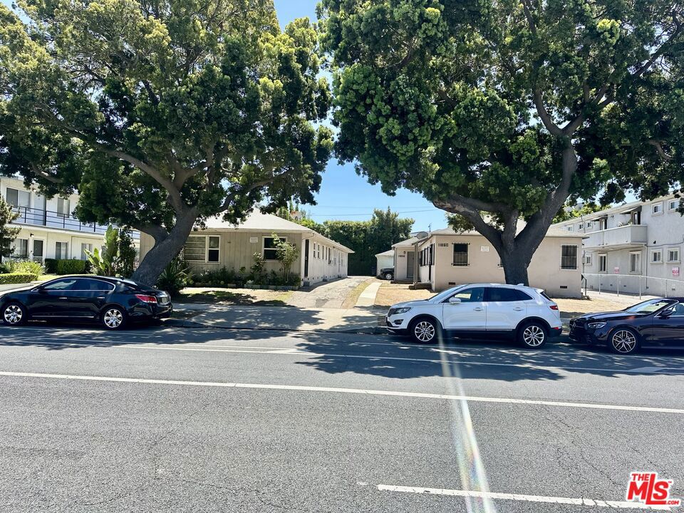 11848 - 11856 Venice Boulevard Property Photo 18