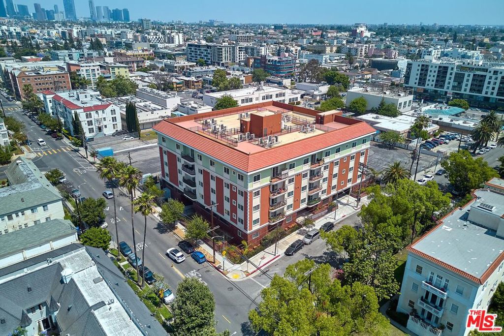 944 S Serrano Avenue 406 Property Photo 1