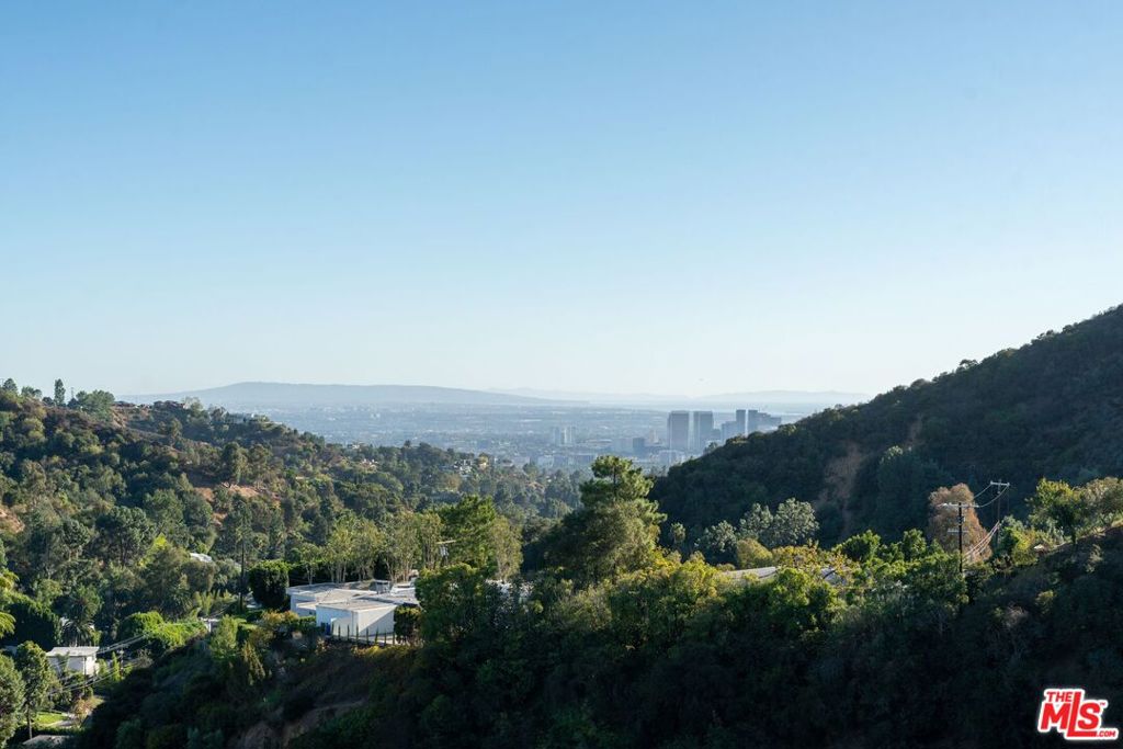 8 Beverly Ridge Terrace Property Photo 62
